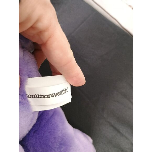 Commonwealth Teddy Bear Plush Lilac Purple White Heart Nose 9" Vintage 2002 - Picture 3 of 5